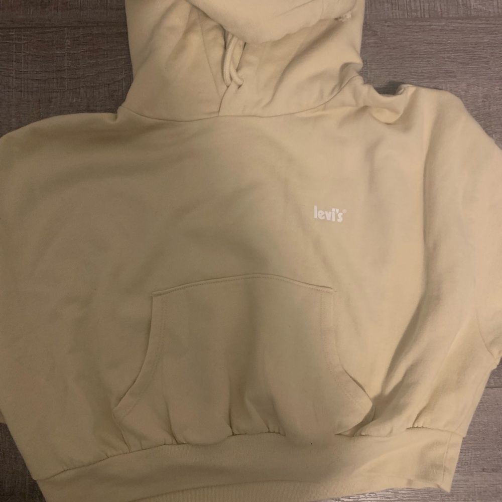 Levi’s cropped hoodie